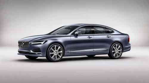 2017 VOLVO S90