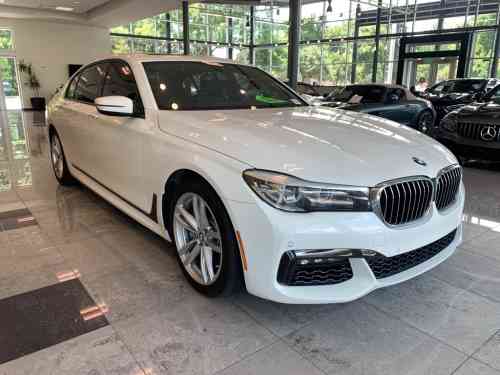 2018 BMW 740I