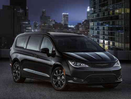 2018 CHRYSLER PACIFICA