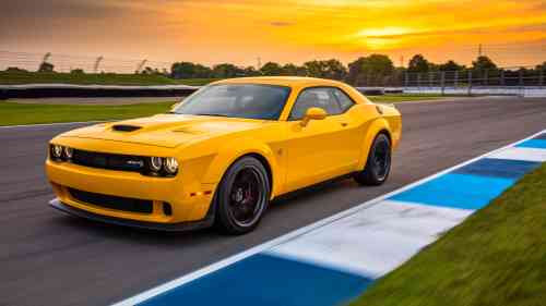 2018 DODGE CHALLENGER