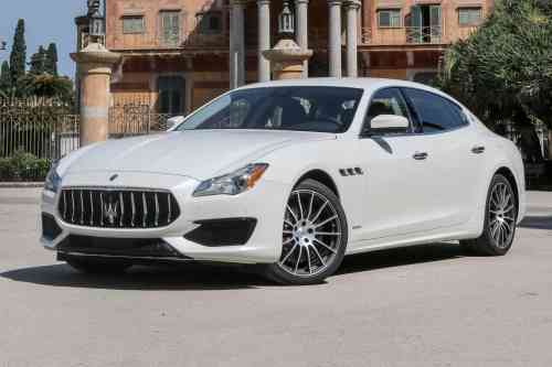 2018 MASERATI QUATTROPORTE