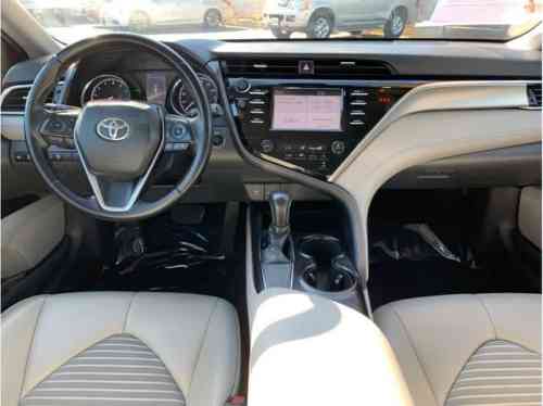 2018 TOYOTA CAMRY