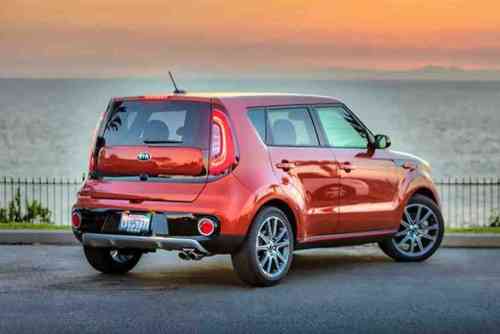 2019 KIA SOUL